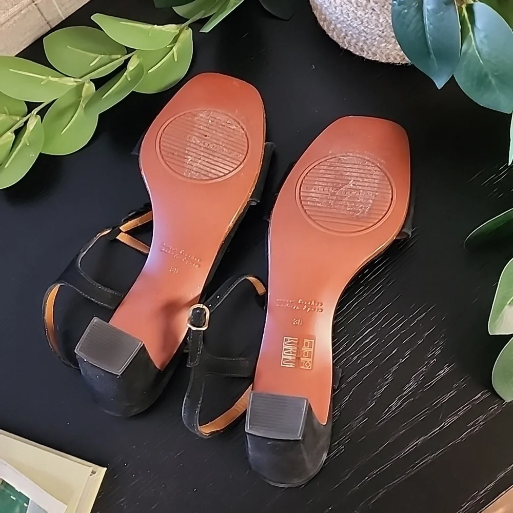 CHIE MIHARA Scalloped T-Strap Sandals EU 38 US 8 Beaded Floral Leather Spain Art - Picture 10 of 17